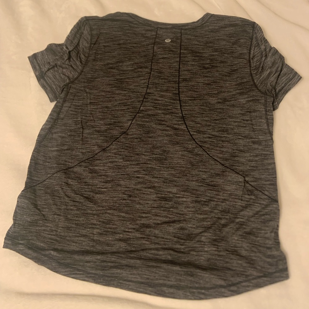 Lululemon shirt size 8 worn once